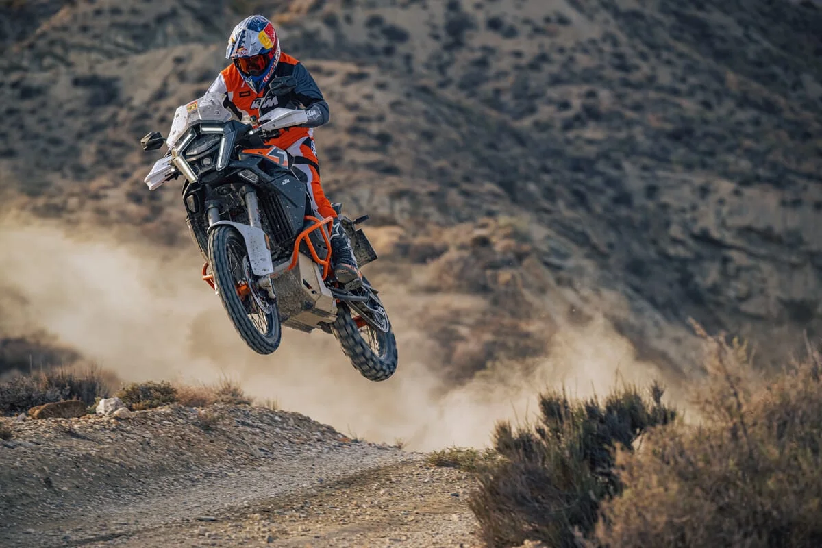 KTM-1390-Super-Adventure-R-2025-3