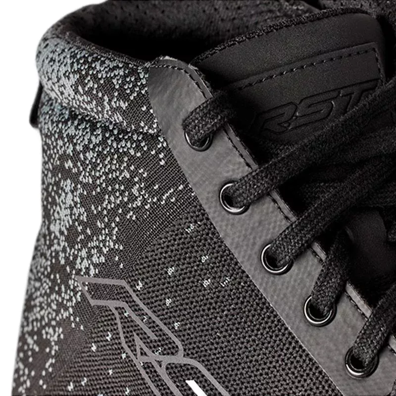 chaussure-moto-rst-urban-k-gros-plan